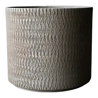 Large Gainey Sgraffito Scratch Planter, Circa 1970 For Sale