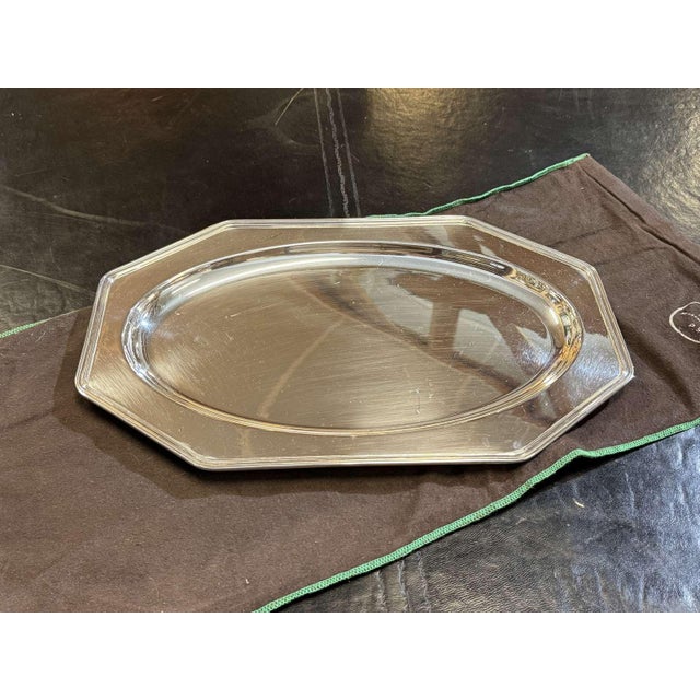 Silver-Plated Metal Tray with Villars Pattern from Christofle For Sale - Image 4 of 4