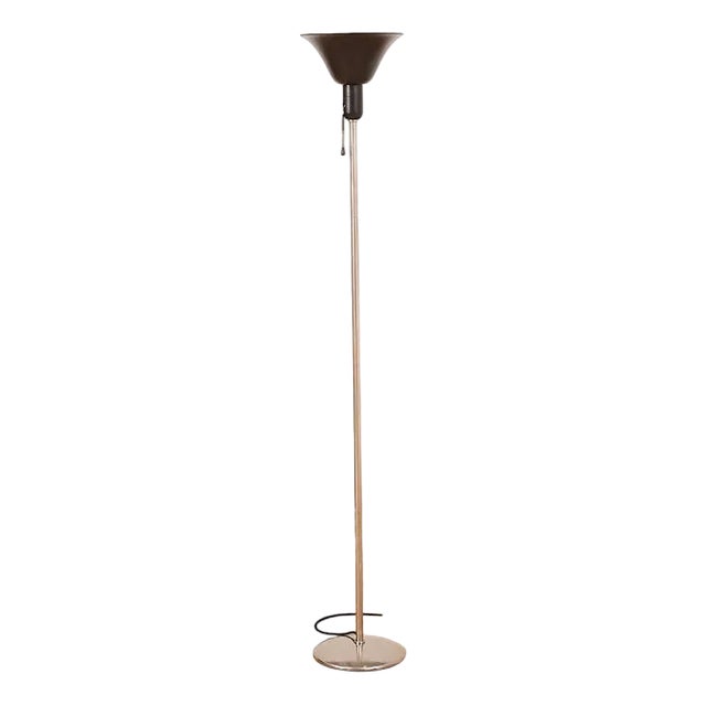 Indi Volksmodell Floor Lamp in Chrome-Plated and Sheet Metal with Black Painted Shade by Hin Bredendieck and Sigfried Giedion for Bag Turgi, 1932 For Sale