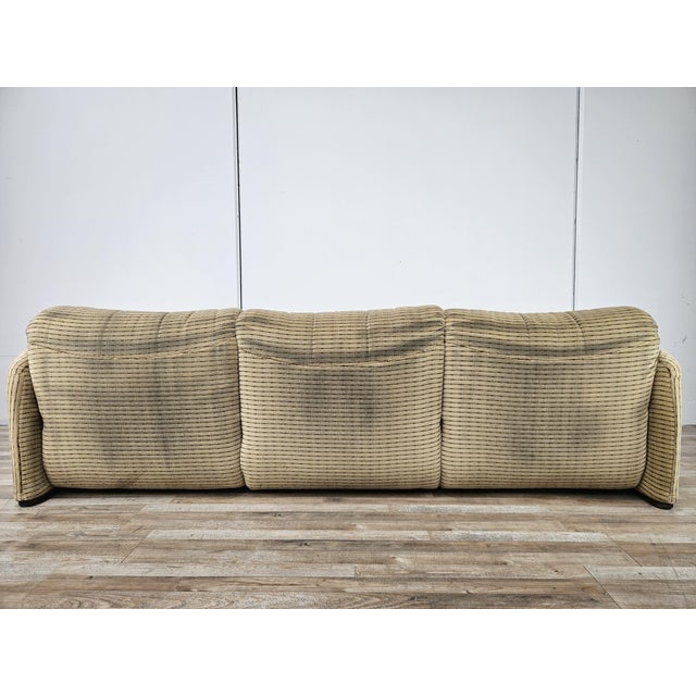 Maralunga Three-Seater Fabric Sofa by Vico Magistretti for Cassina, 1970s For Sale - Image 18 of 18