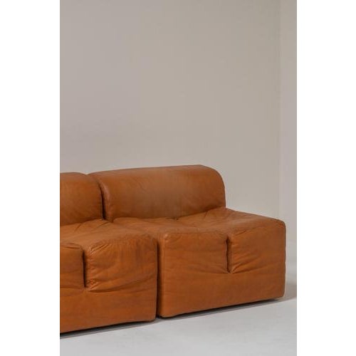 Ipercubo Lounge Chairs in Cognac Leather by Jonathan De Pas, Italy, 1970s, Set of 3 For Sale - Image 6 of 15