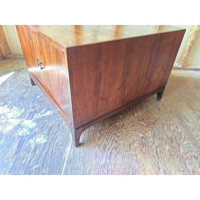 Mid 20th Century Mid Century Modern Walnut Nightstand Bed Side Cabinet For Sale - Image 5 of 17