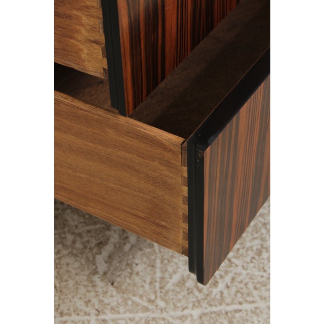 Pair John Stuart Mid Century Modern Ebony & Chrome Nightstands For Sale In Philadelphia - Image 6 of 14