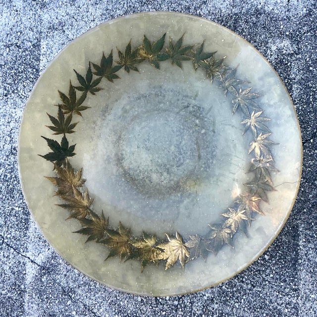 Mid-Century Modern Vintage Boho Leaf Ring Resin Bowl For Sale - Image 3 of 12