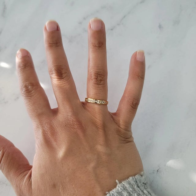 ♥ Ring Summary ♥ Main Stone: Diamond Approx. Carat Weight: .33cttw Diamond Clarity: SI2 Diamond Color: I/J Band Material:...