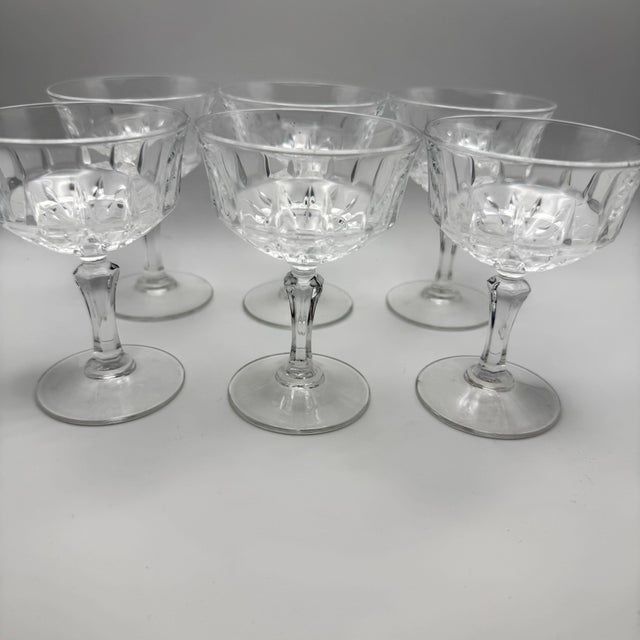 Cristal d' Arques 1970s Cristal D’Arques St Germain Crystal Coupe Glasses 9cl Includes Original Box France - Set of 6 For Sale - Image 4 of 12