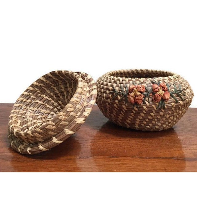 Vintage Native American Style Pine Needle Basket With Lid Coushatta