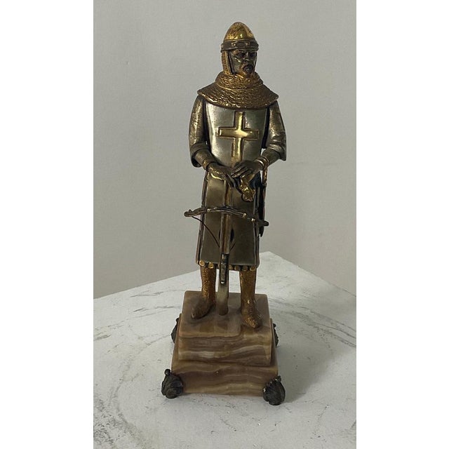 Figure of a crusade in the military form of the seventh made by the recognised Italian master Giuseppe Vasari (1934 -...