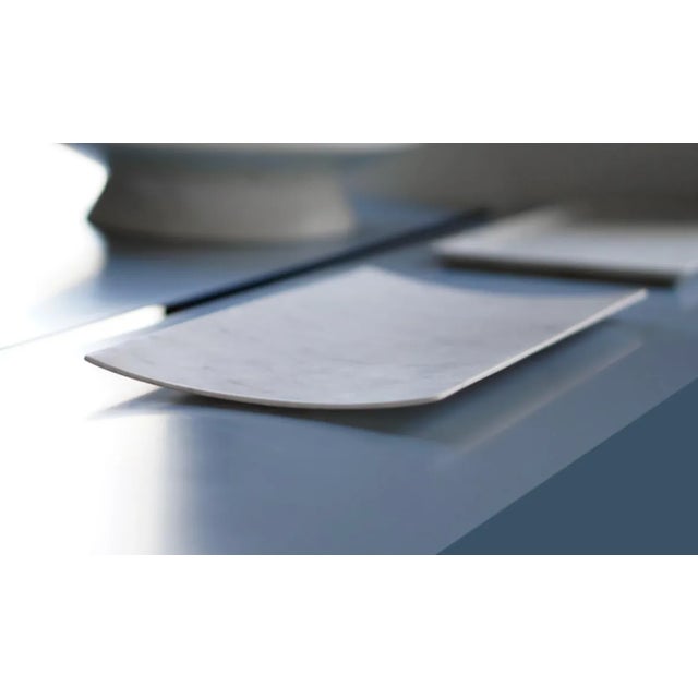 Modern Italian Handcrafted Dinner Plate in Marble For Sale - Image 3 of 4