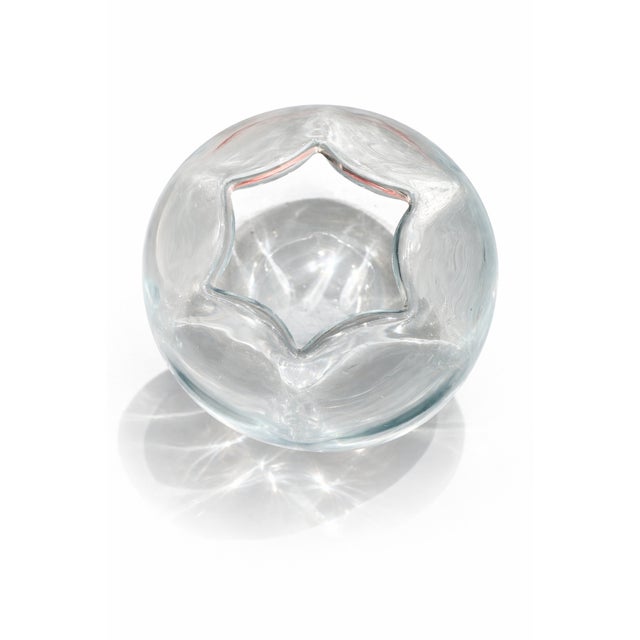 Orrefors Vintage Crystal Stella Polaris Vase by Vicke Lindstrand for Orrefors, 1970s For Sale - Image 4 of 8