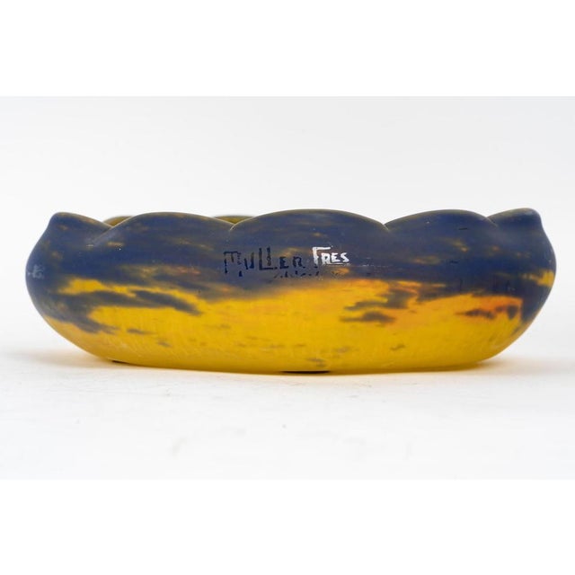 Muller Frères Art Nouveau Glass Bowl attributed to Muller Frères for Muller Frères, 1900s For Sale - Image 4 of 8
