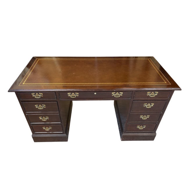 Vintage Mahogany Executive Desk with Leather Top from Sligh For Sale - Image 6 of 6