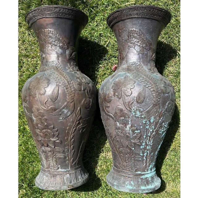 Monumental Pair Japanese Meiji Bronze Floor Vases Koi Fish, Lotus Flowers & Lily Pads... For Sale - Image 15 of 18