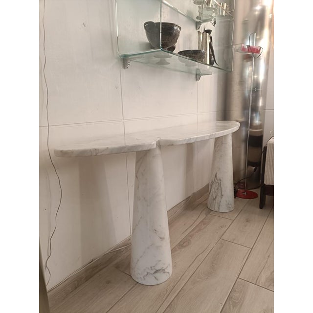 Angelo Mangiarotti Eros Series White Carrara Marble Console Table attributed to Angelo Mangiarotti, Italy, 2000s For Sale - Image 4 of 9