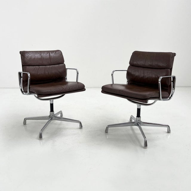 EA217 Soft Pad Desk Chair in Leather by Charles & Ray Eames for ICF, 1970s For Sale - Image 11 of 16