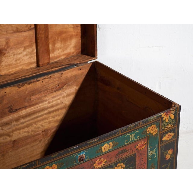 Wood Antique Chinese Dark Colored Floral Patterned Trunk, 1900s For Sale - Image 7 of 15