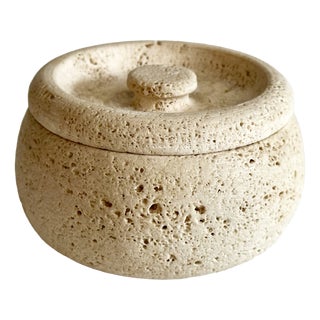 Italian Round Travertine Box with Lid by Fratelli Mannelli, 1960s For Sale