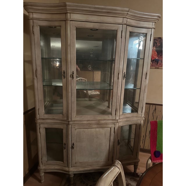 Wood Dexter Heritage Dining Room Set For Sale - Image 7 of 7