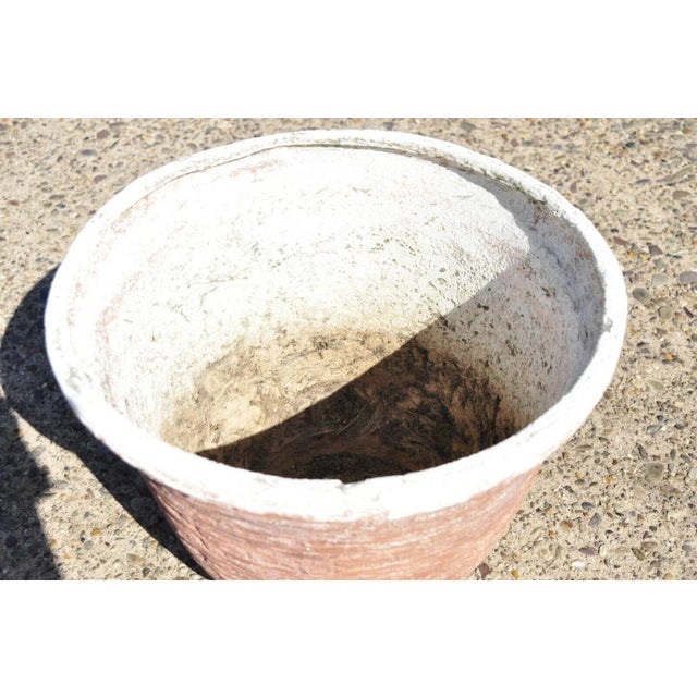 Mid 20th Century Pair of Vtg Red Distress Painted Fiberglass Round Garden Planter Pots Faux Stone For Sale - Image 5 of 9