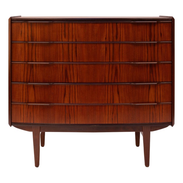 Vintage Danish Mid-Century Five-Drawer Rosewood Dresser For Sale