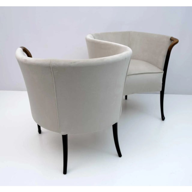 1980s Velvet Conversation Sofa from Giorgetti, Italy, 1980s For Sale - Image 5 of 9