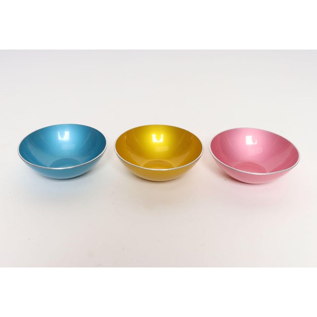 Set of Ten Norwegian Modern Enamel Multi-Color Bowls by Bjørn Engø for Emalox For Sale - Image 12 of 18