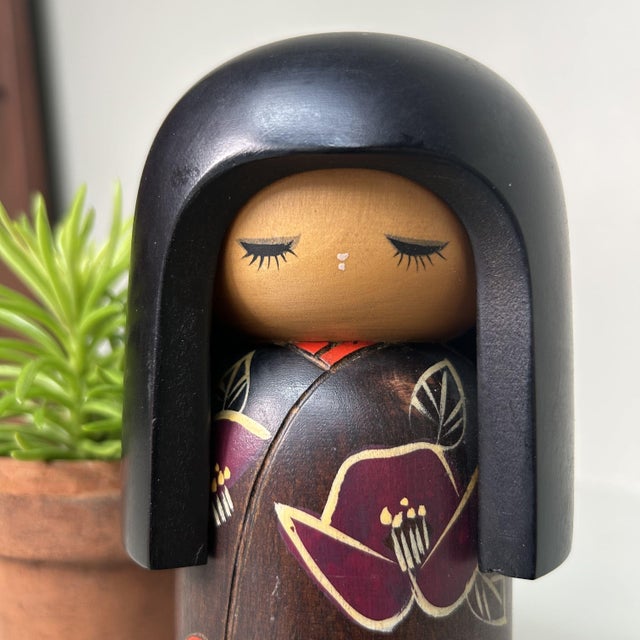 Mid-Century Modern Vintage Kokeshi by Miyashita Hajime, 1970s For Sale - Image 3 of 9