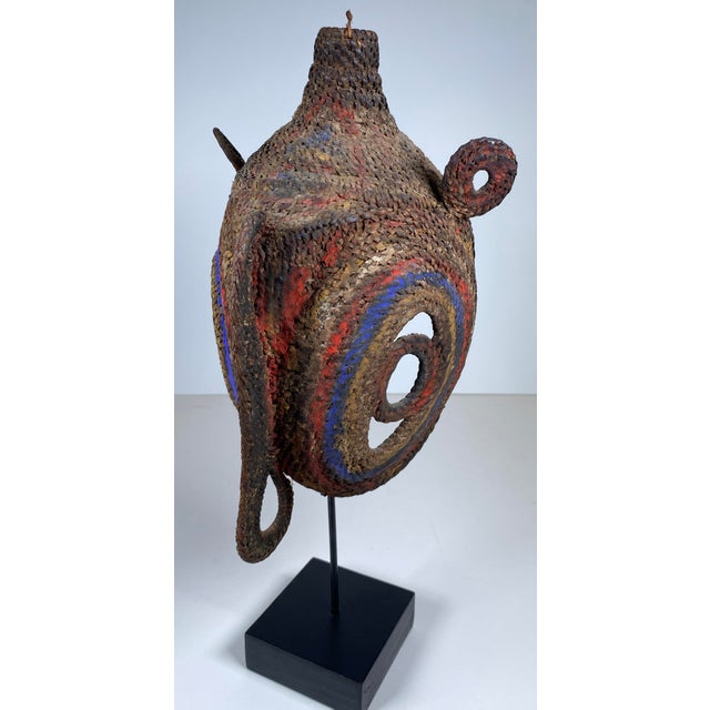 Antique Papua New Guinea Hand-Carved Tribal Mask, Sepik River Region, Early 20th For Sale In Miami - Image 6 of 7