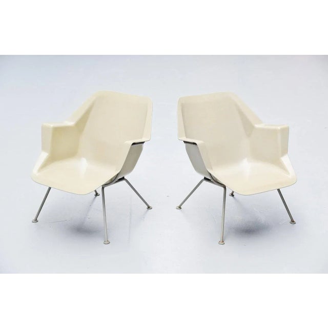 1950s Set of Polyester Chairs Model 416 attributed to Wim Rietveld for Gispen, 1957 For Sale - Image 5 of 13