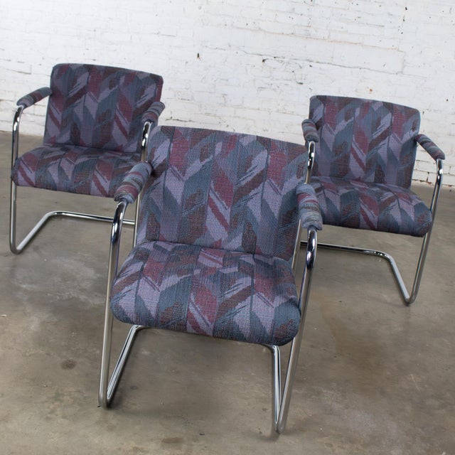 Steelcase Late 20th Century Modern Set of 3 Armchairs W/Chrome Tube Cantilever Frames Style of Steelcase For Sale - Image 4 of 18