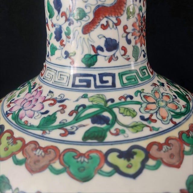 White Chinese Ceramic Vase,Qianlong Marked Blue and White Porcelain Tianqiu Vase Hand Painted Dragon Pattern For Sale - Image 8 of 13