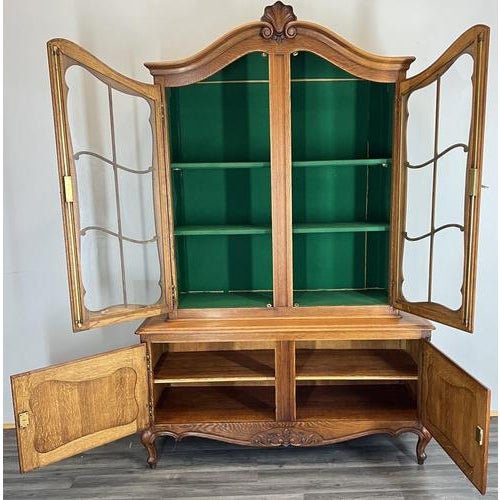 Vintage French Louis XIV Style Oak Display Bookcase For Sale - Image 11 of 13