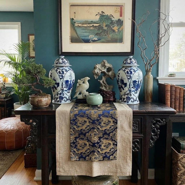 20" Chinese Blue White Flower Vases Scroll Pattern Porcelain Temple General Jar For Sale In San Francisco - Image 6 of 9