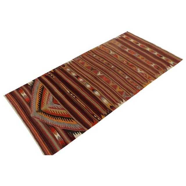 Hailing from Turkey circa 1940s, a mid-century kilim rug now joining Rug & Kilim’s vintage flat weave selections. The...