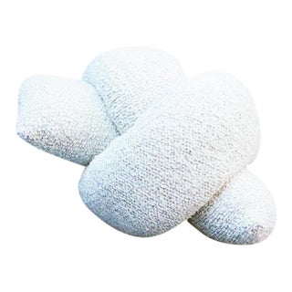 Contemporary Angel Boucle Boucle Knot Pillow in Boucle Wool by Jiu Jie, New York For Sale
