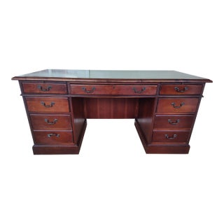 Hooker Leesburg Executive Desk For Sale