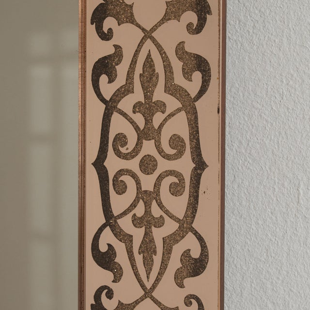 French Provincial 1940-1949 Italy Warm Blush Pink Carved Wood Mirror For Sale - Image 3 of 8