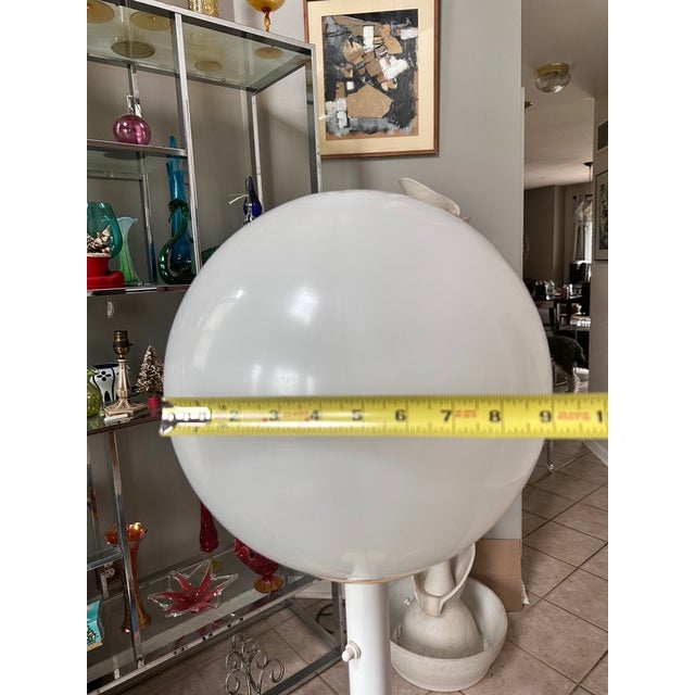 Olympia Furniture Co. 1970s Mid-Century Modern Lollipop Floor Lamp For Sale - Image 4 of 9