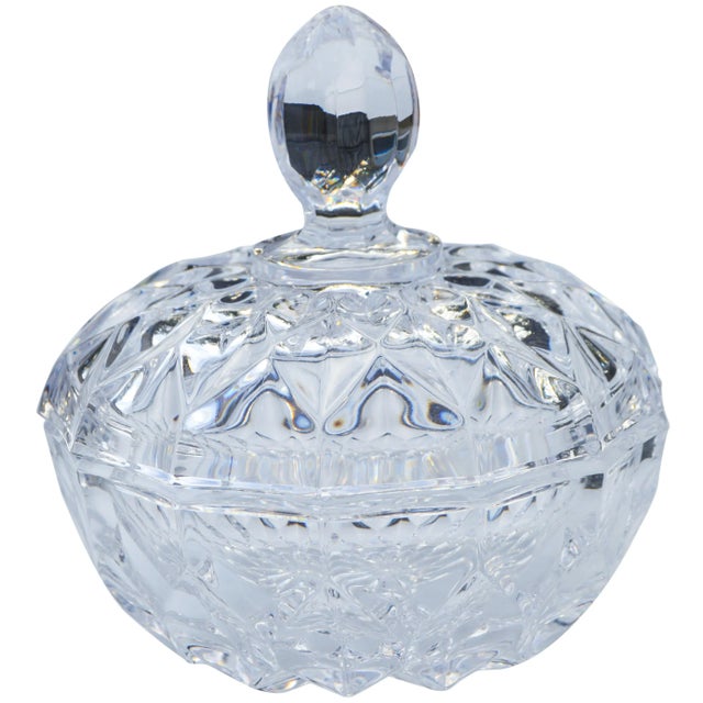 American Vintage Crystal-Cut Lidded Bowl For Sale - Image 3 of 5