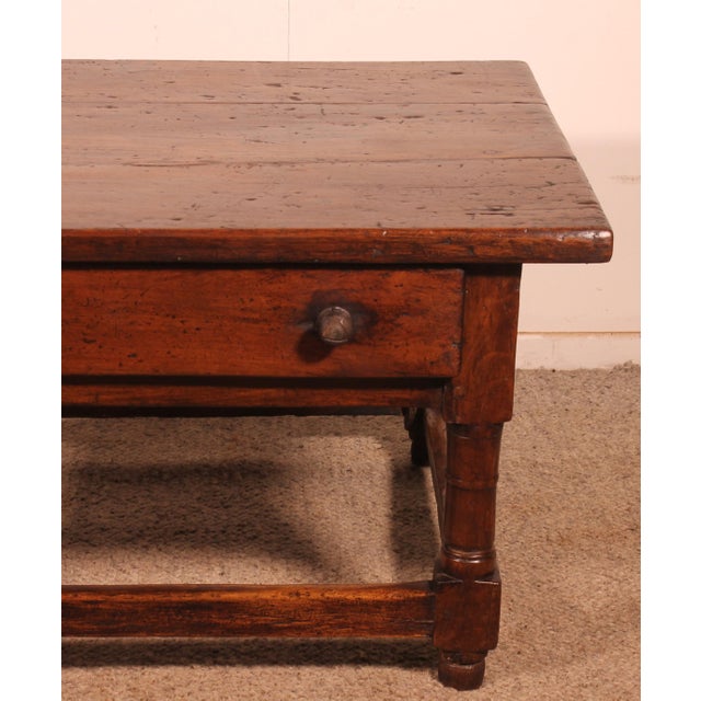 Late 16th Century Spanish Coffee Table in Walnut For Sale - Image 3 of 10