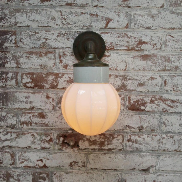 White Vintage Industrial White Wall Lamp in Porcelain and Opaline Glass For Sale - Image 8 of 11