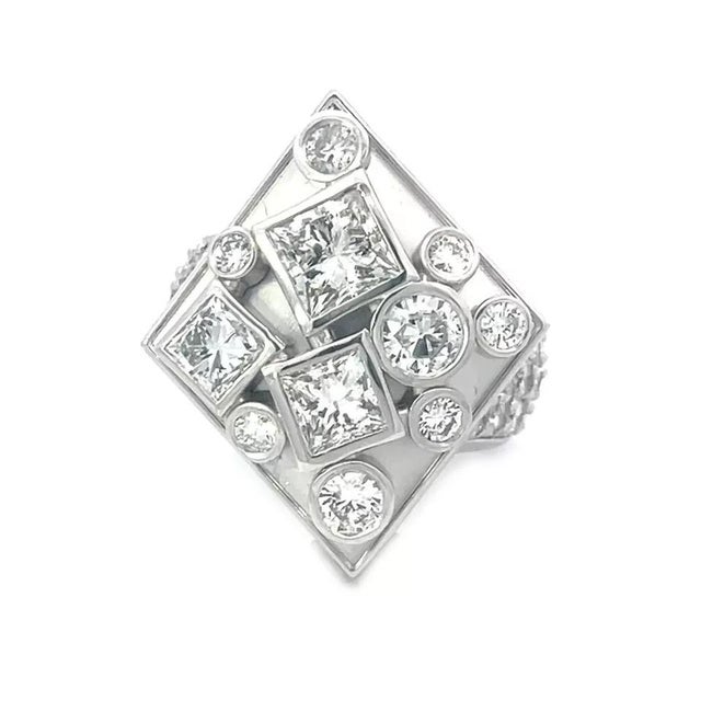 Diamond Gold Ring 5.5ct 14k White Gold Rhombus Shape 7.5 Mixed cut For Sale - Image 4 of 8