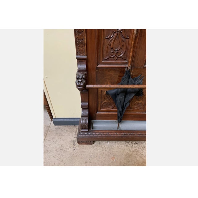 Age: around 1880 Wood type: solid and veneered walnut Condition: very good, well maintained, refurbished to original...