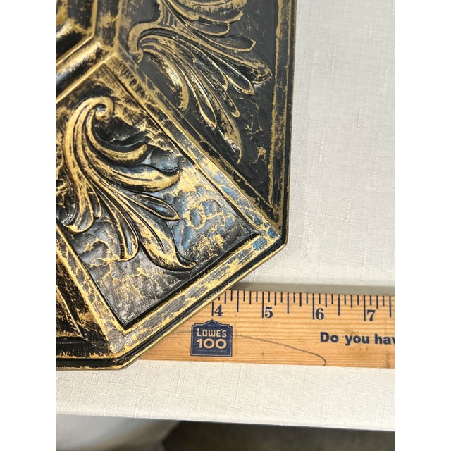 Vintage Syroco Hollywood Regency Gold and Black Acanthus Leaf Wall Pocket For Sale - Image 11 of 11