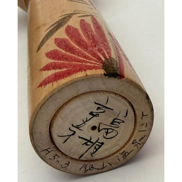 Three Vintage Naroku Kokeshi Dolls For Sale - Image 10 of 12