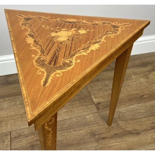 Vintage French Nested Triangle Carved Tables, Set of 3 For Sale - Image 4 of 12