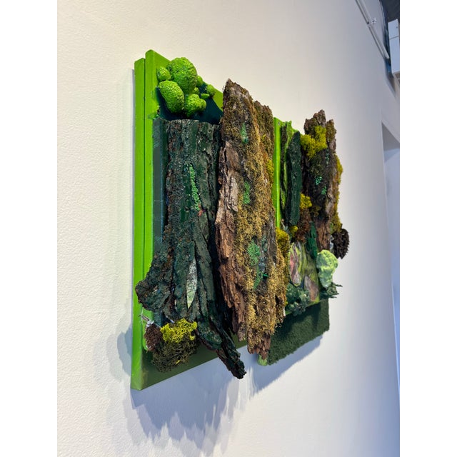 Alien Landscape 1 Wood, bark, carpet, flooring, moss, plaster, ceramic, beads, coral Mia Capodilupo is a sculptor and...