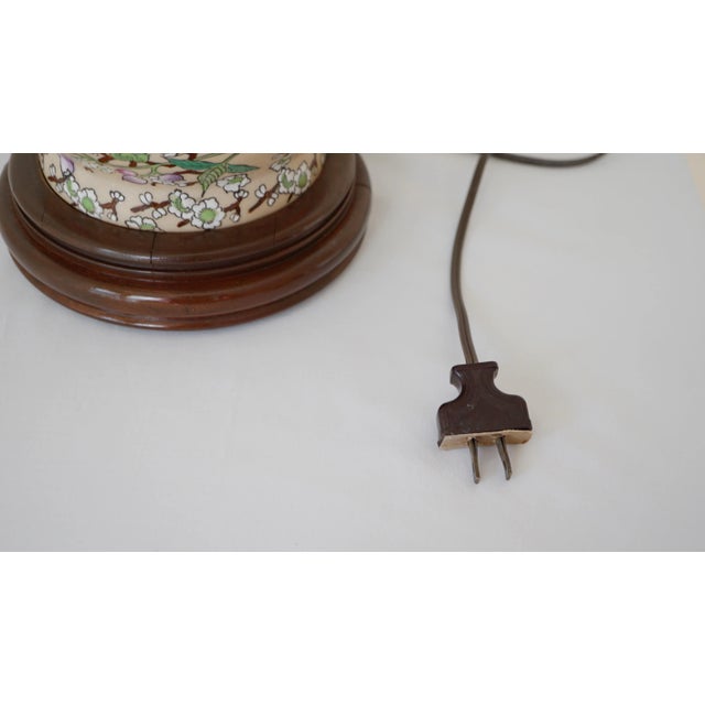 Mid 20th Century Chinoiserie Ginger Jar Floral Table Lamp For Sale - Image 12 of 12