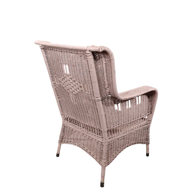 Early 20th Century Vintage Arts and Crafts Wicker Lounge Chair For Sale - Image 5 of 15