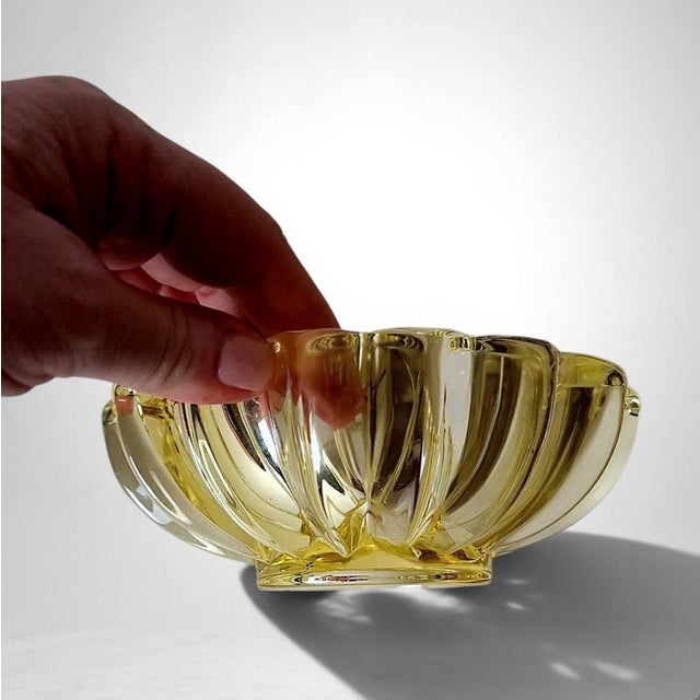 Mid 20th Century Art Deco French Molded Glass Bowl Attributed to Pierre d'Avesn For Sale - Image 17 of 18